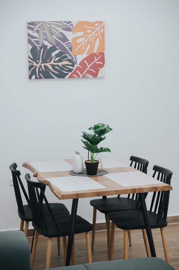 Comfy And Stylish Apartment テッサロニキ エクステリア 写真