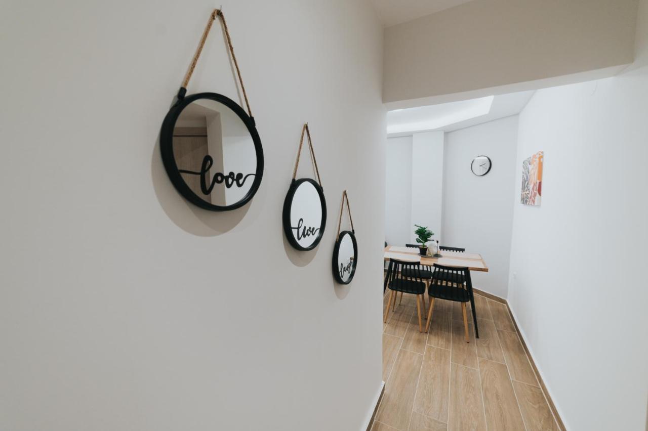Comfy And Stylish Apartment テッサロニキ エクステリア 写真